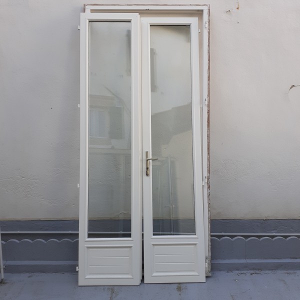 Une portière pour isoler une porte d'entrée en verre à Boulogne-Billancourt  (92) - L'atelier-Cdéco