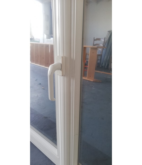 137x142 fenêtre pvc