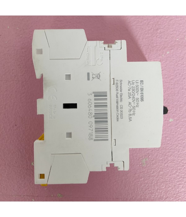 Contacteur jour nuit Schneider 25A