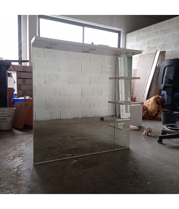 Miroir avec étagère et lumière...
