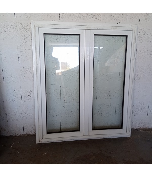 119x140 fenêtre oscillo battante PVC