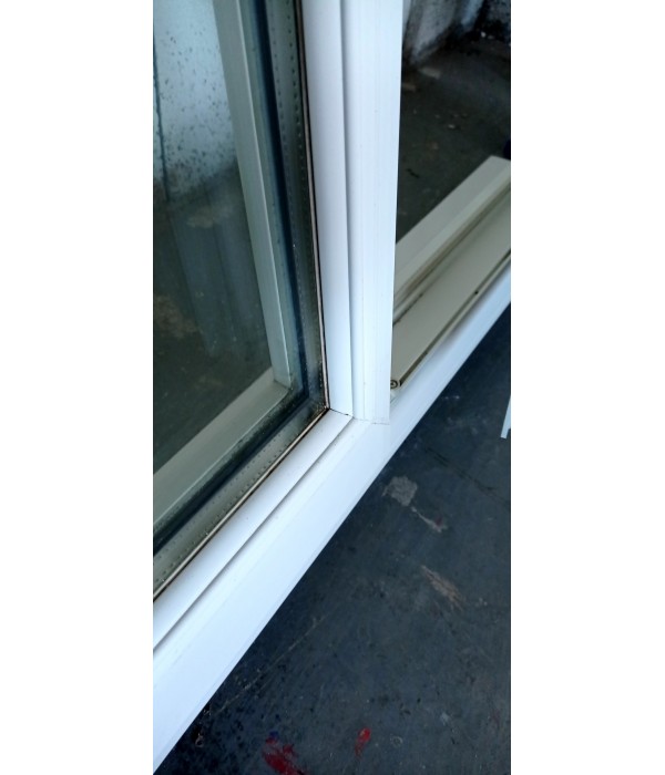 107.5 x 139 fenêtre pvc