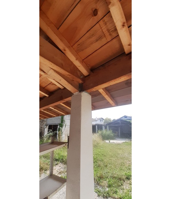 Charpente en pin récente 8x12m