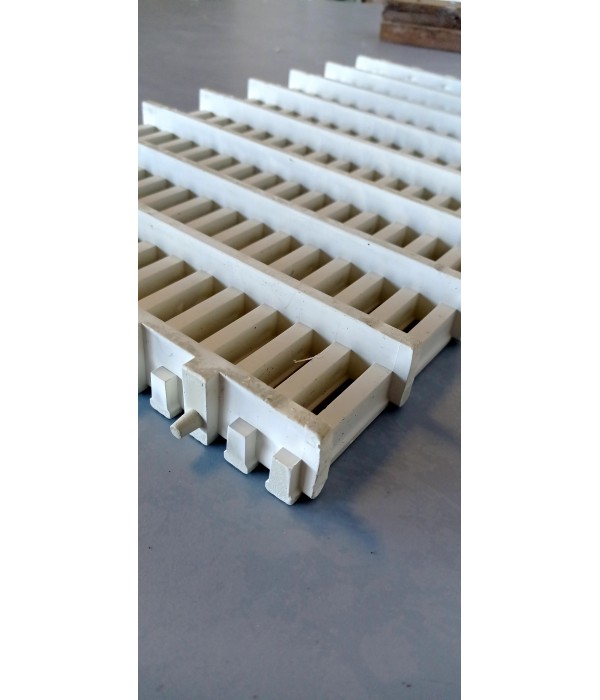 Grille d'évacuation antidérapante...