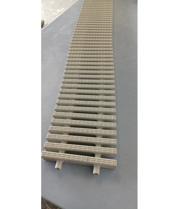 Grille antidérapante piscine 