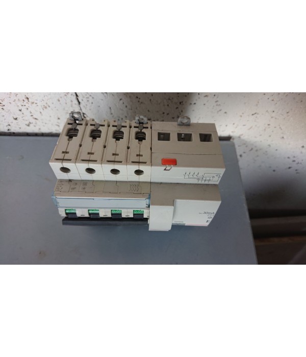 Disjoncteur différentiel monobloc 4P...