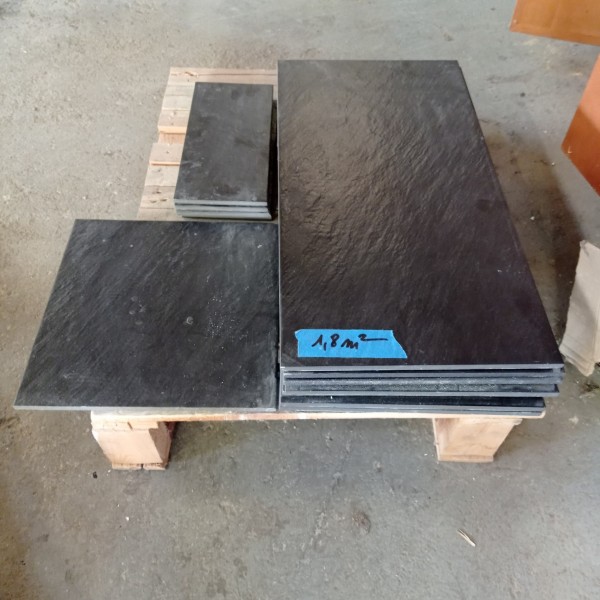 Carrelage ardoise 1.8 m2