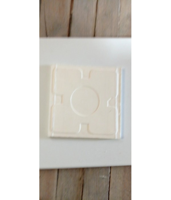 Faience a motifs 10 x 10cm 22 carreaux 