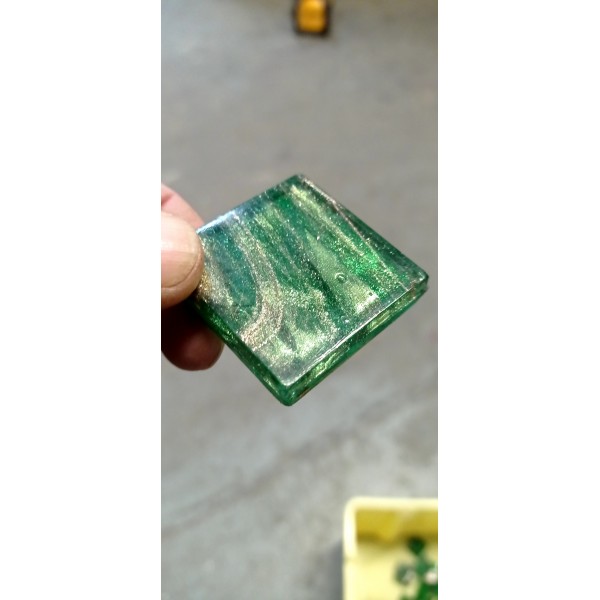 Carreaux de verre vert 0.24 m2