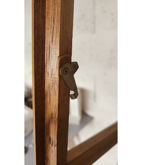 157 x 159  Fenêtre bois exotique...