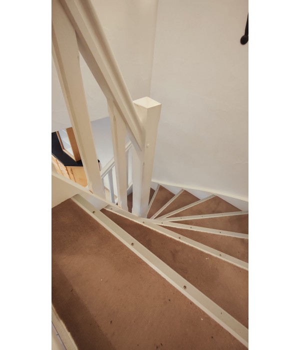 Escalier demi tournant BLANC