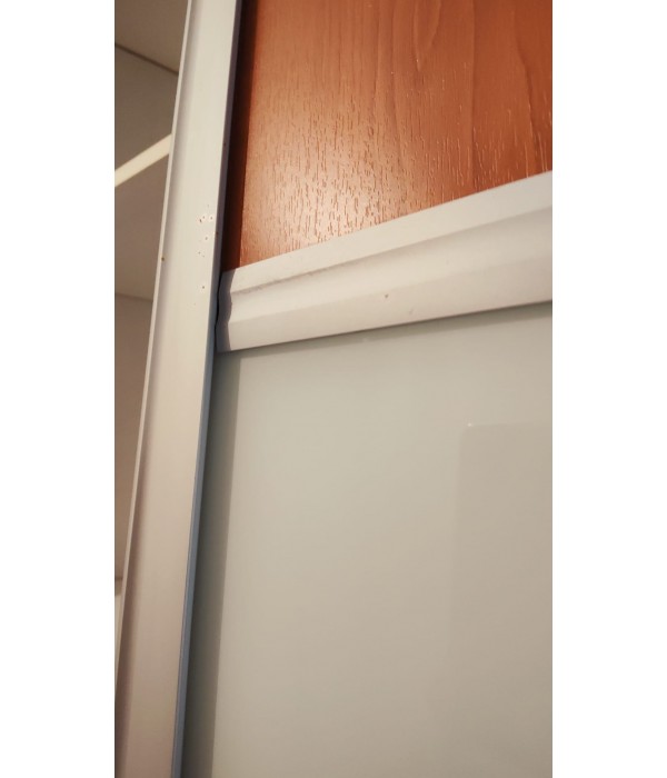 Portes placard coulissant +étagères