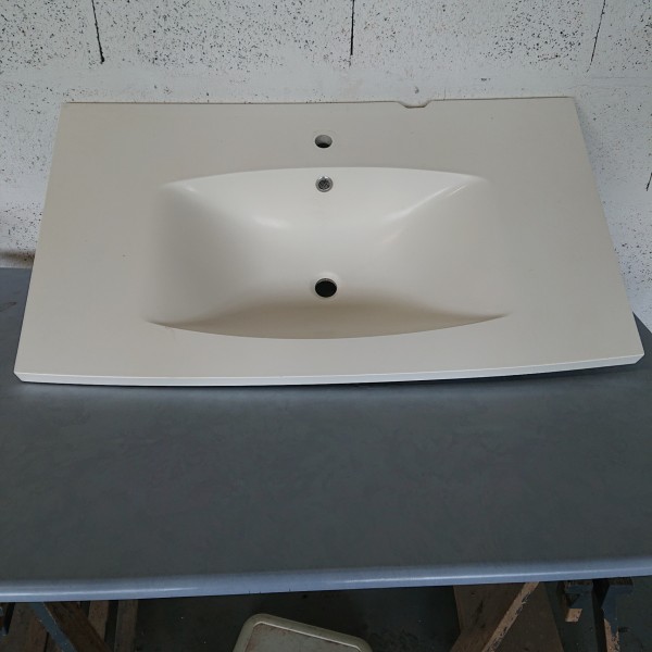 Evier en grès blanc