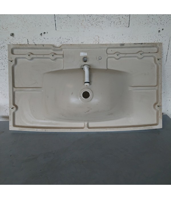 Evier en grès blanc