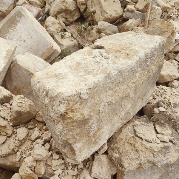 7m3 Pierres de tailles...