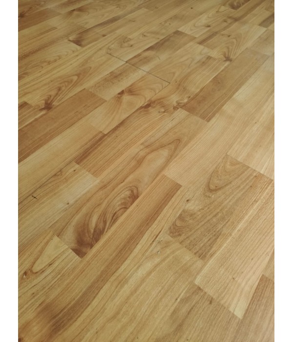 16m² - Parquet stratifié