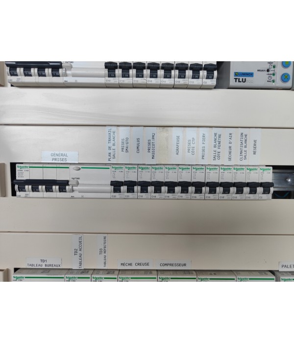 Armoire électrique TRIPHASE