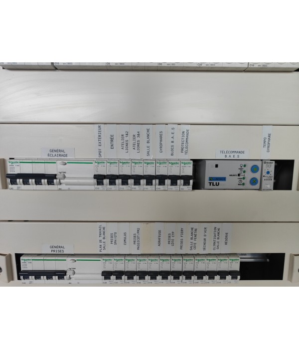 Armoire électrique TRIPHASE