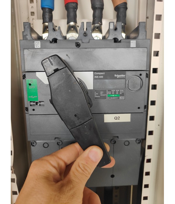 Armoire électrique TRIPHASE