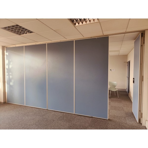 Cloison mobile acoustique...
