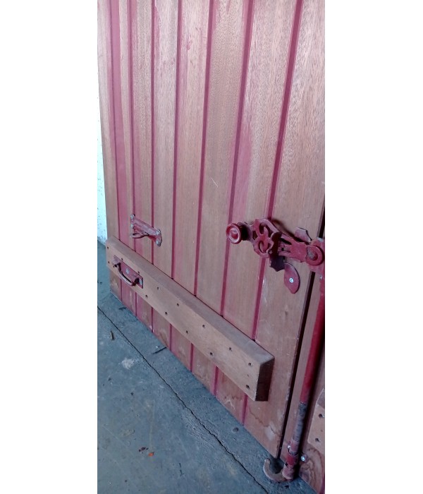 145 x 110 Paire de volets bois exotique 