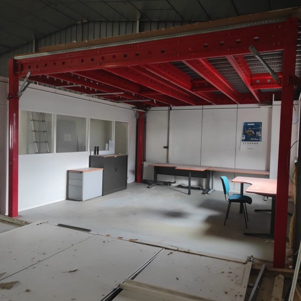 Mezzanine 23m² plateforme...
