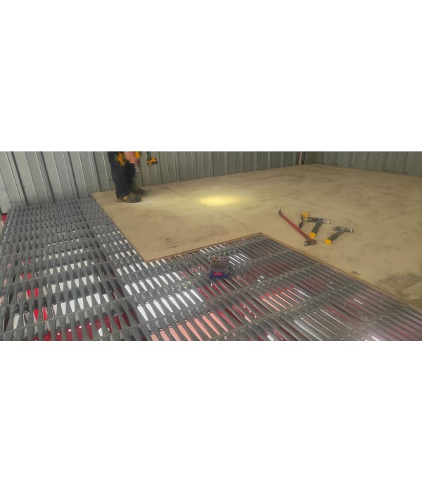 Mezzanine 23m² plateforme de stockage...