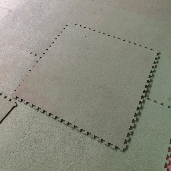 Dalles PVC souples...