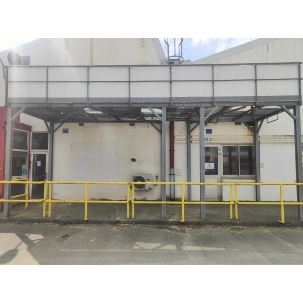 Mezzanine en acier...