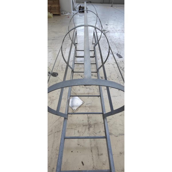 Echelle crinoline acier galva