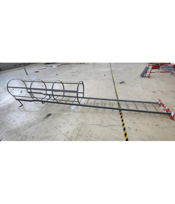 Echelle crinoline acier galva