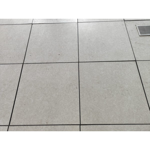 Dalles de plancher technique