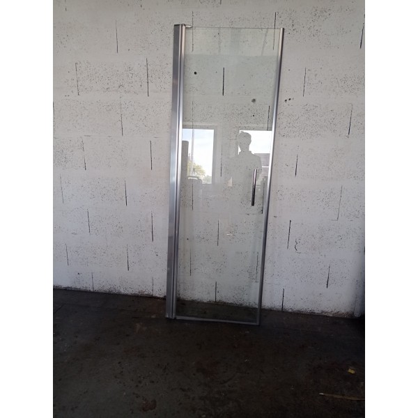 Porte de douche battante 