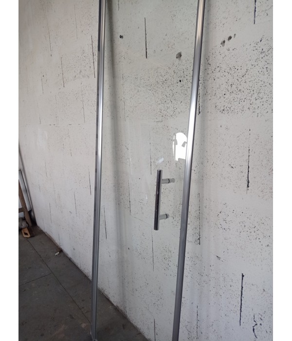 Porte de douche battante 