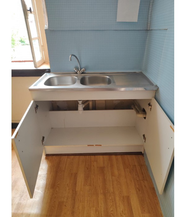 Evier inox + meuble rangement