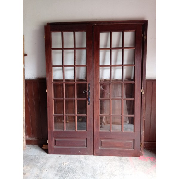 141 X 204 Porte double...