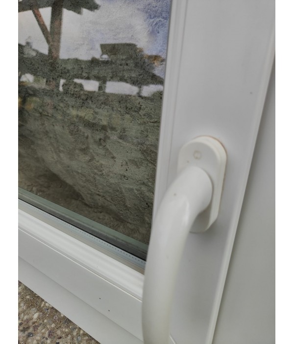 64x79 Fenetre PVC DV