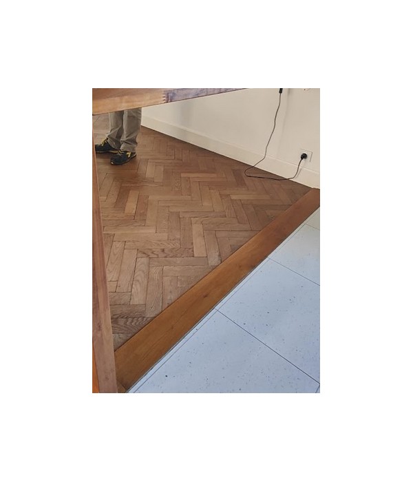 LOT 12 m2 Parquet chêne bâton rompu A...