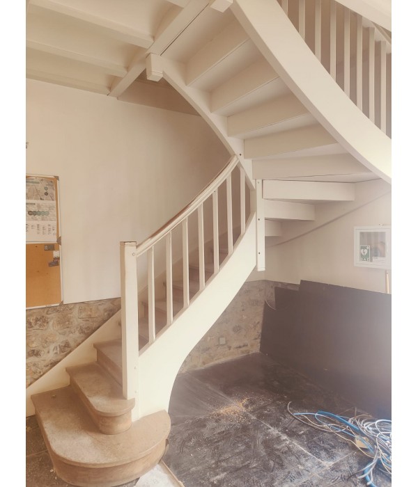 Escalier CHÊNE demi tournant