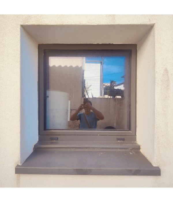 90x84 Fenêtre ALU DV