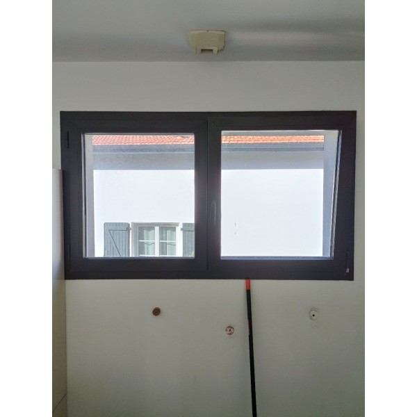 148x83 Fenêtre ALU 2vtx DV...