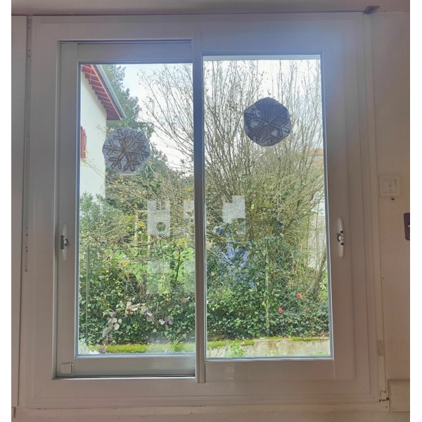 122x142 Fenêtre coulissante...