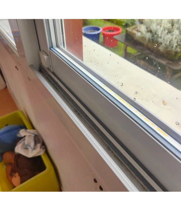 122x142 Fenêtre coulissante PVC 2...