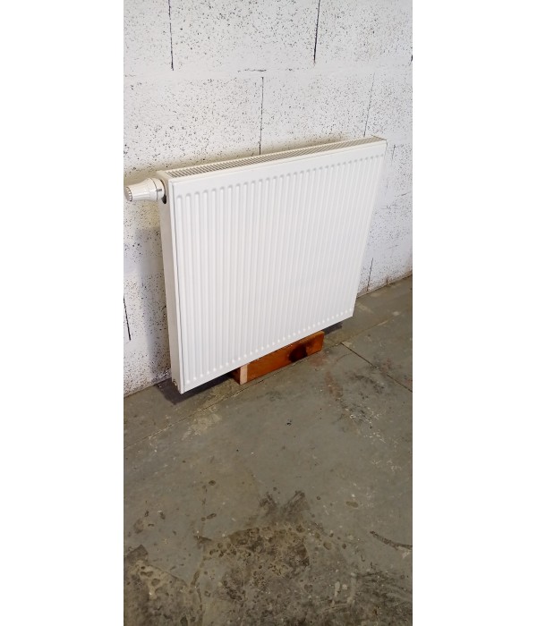 Radiateur acier 900 W