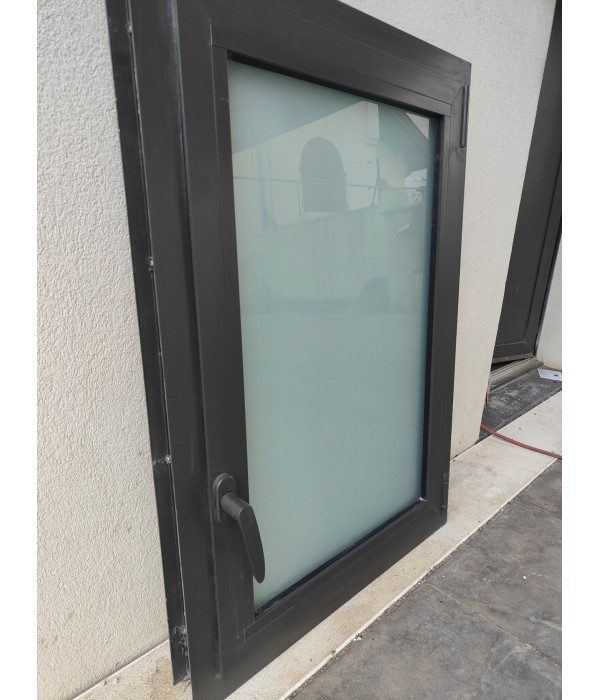 68x98 Fenêtre ALU DV