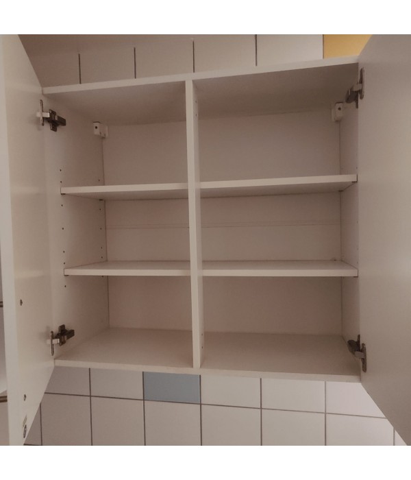 Cuisine équipée (four,plaque,hotte)