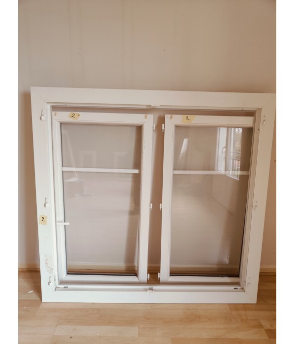 137x130 Fenetre PVC DV LEIHOAK