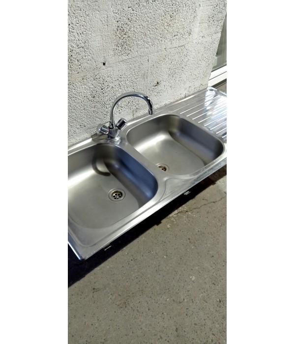 Évier inox double bac