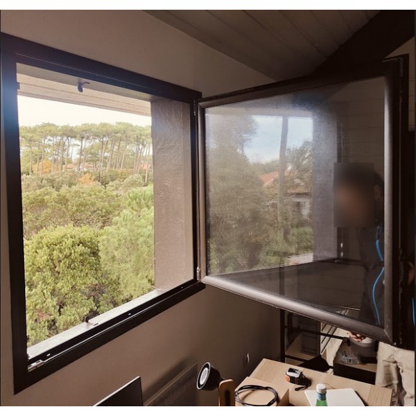 120x115 Fenêtre simple...