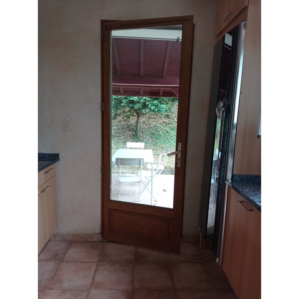 83x217 Porte de service...